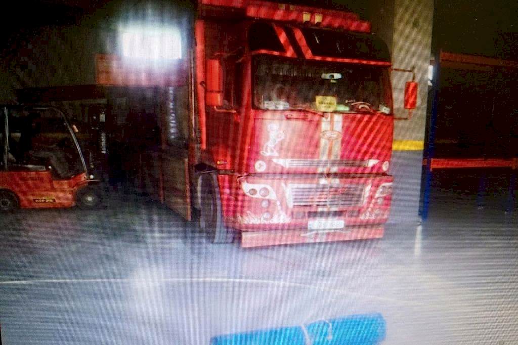 Asfalt Zeminler İçin Arge Destekli Asfalt Üzeri Her Renk Kaplamalar Asfalt Zeminler İçin Arge Destekli Asfalt Üzeri Her Renk Kaplamalar