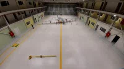 Van Baykar İHA hangarlarında uyguladığımız endüstriyel portakal desen epoksi zemin kaplama